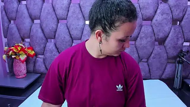 AlaSmith on StripChat