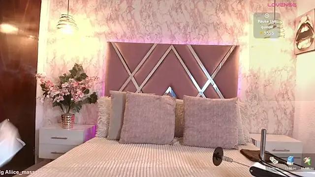 Freechat Aliice1_ on StripChat