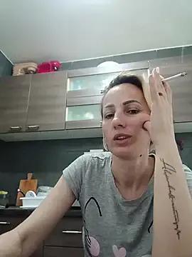 Freechat Aly-john1985 on StripChat