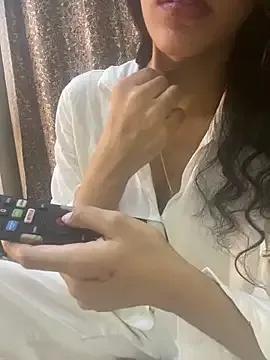 Anaya77 on StripChat 
