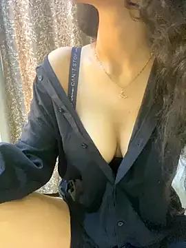 Anaya77 on StripChat 