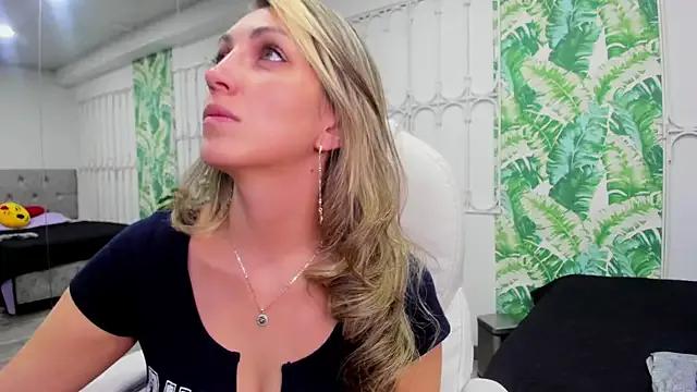 Freechat anny_sweet72 on StripChat