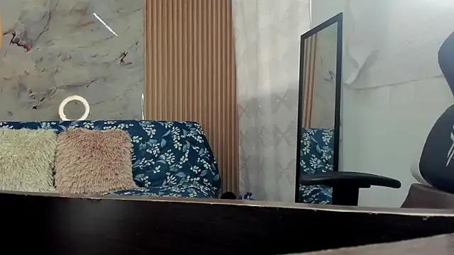 Any_topless on StripChat