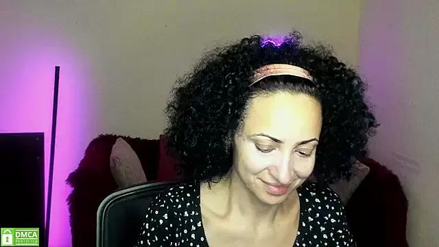 Freechat Arianasweety23 on StripChat