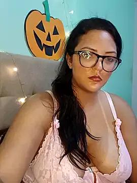 StripChat AuroraChest is Freechat AuroraChest — Tapa na mama e apertar