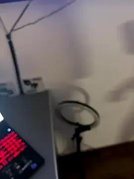 StripChat BabyAnais is Freechat BabyAnais — Kiss eachother romantic on street