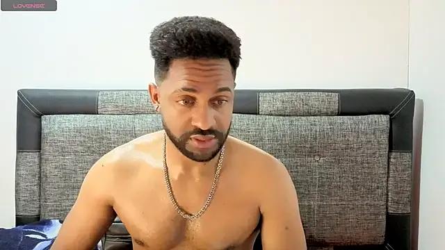 Freechat bbcblackhot34 on StripChat