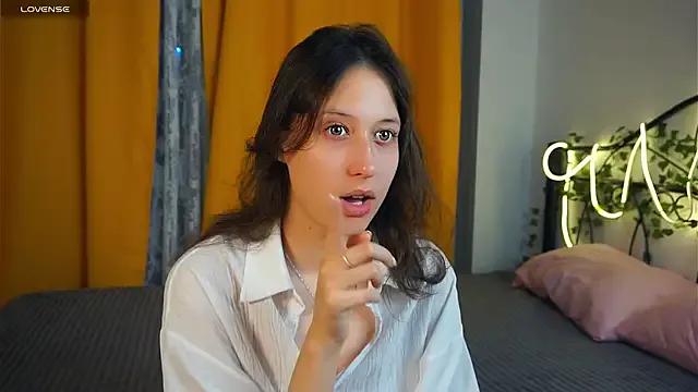 Freechat BeckyBurgh on StripChat