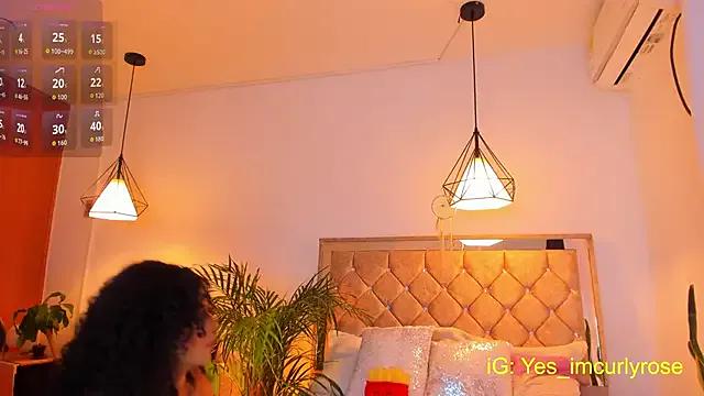 Freechat CurlyRose__ on StripChat