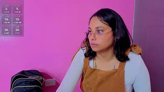 Freechat Cuteprincess21 on StripChat