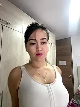 Group Danielavegax on StripChat