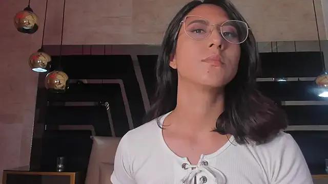 Freechat DaraBeckett on StripChat