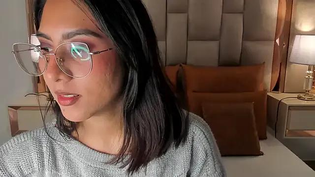 Freechat DaraBeckett on StripChat