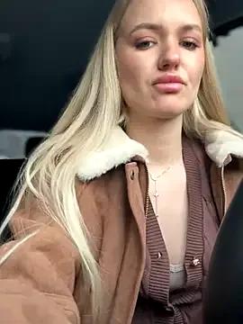 Devill_Angel_ on StripChat