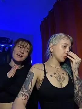 StripChat Dooubletroublee is Freechat Dooubletroublee — dance on my knees for you