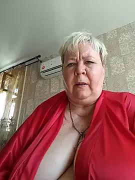 EffectFiona on StripChat 