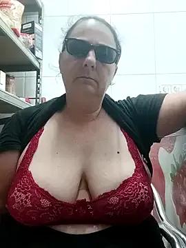 Freechat eroticjessitop on StripChat