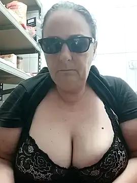 Freechat eroticjessitop on StripChat