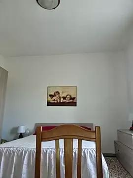 Freechat Gattina74 on StripChat