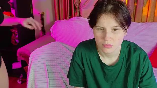 StripChat Girls_Fingers is Freechat Girls_Fingers — Eva's ass massage