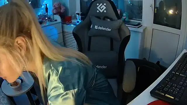 Freechat GlamSquirt on StripChat