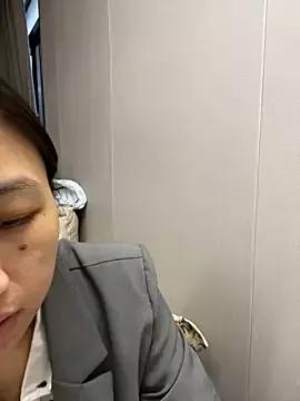 Freechat haiyan125216 on StripChat