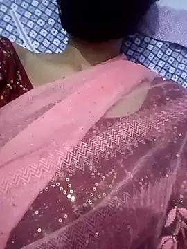 Freechat Hot-Soniya733 on StripChat