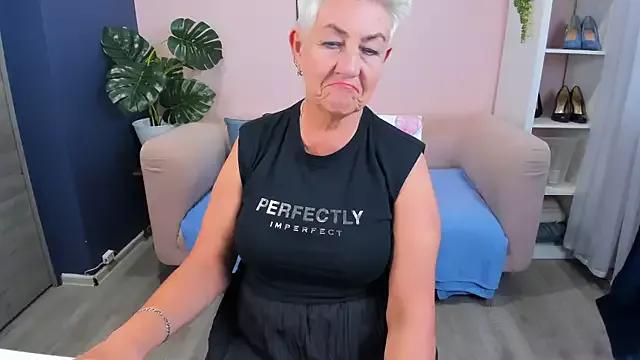 Freechat HotandMature on StripChat