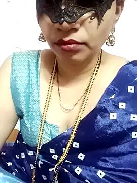 Freechat Hotanita99 on StripChat