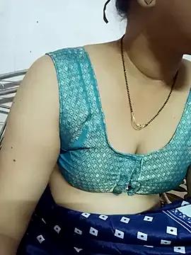 Freechat Hotanita99 on StripChat