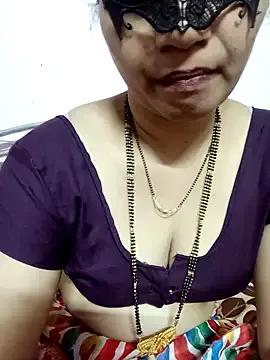 Freechat Hotanita99 on StripChat