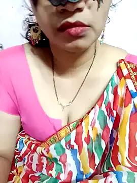 Freechat Hotanita99 on StripChat