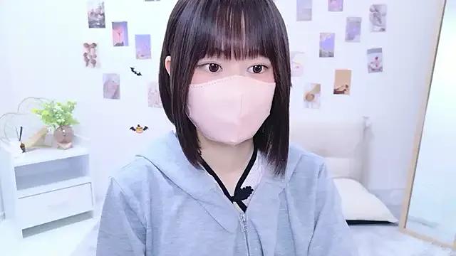 Im_Yu-na on StripChat