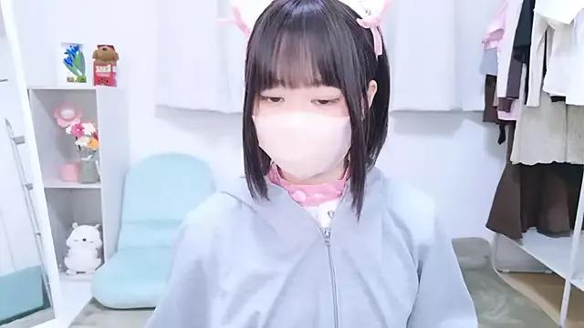 Im_Yu-na on StripChat