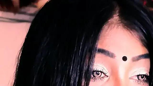 Freechat indian_dreamgirl on StripChat