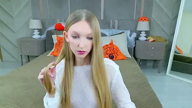 Freechat KellyBradford on StripChat