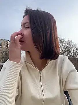 StripChat KikiWatson is Freechat KikiWatson — Show ass in public