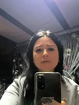 KikiXRed — make me crazy love