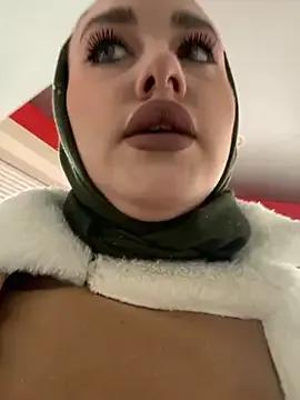 StripChat KiraSunshine is Freechat KiraSunshine — completely naked for 10 minutes + mastur