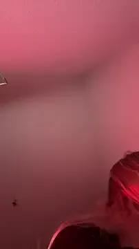 StripChat KissMissAngela is Freechat KissMissAngela — double fingering