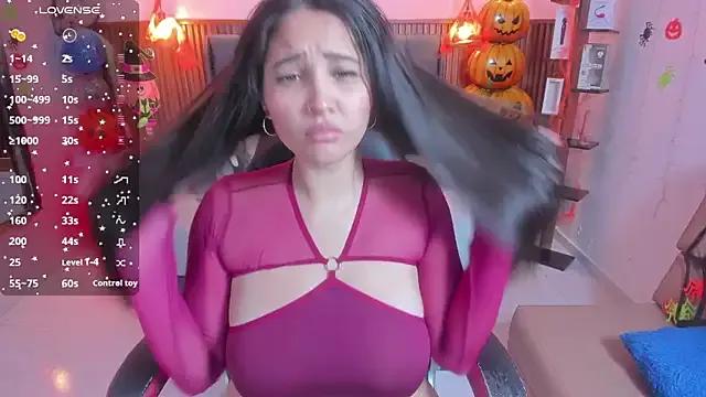 Freechat ladymercury1 on StripChat