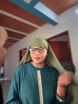 StripChat lalilamassu1 is Freechat lalilamassu1 — Lick her pussy harder for you