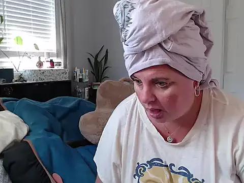 StripChat LauLauPAWG is Freechat LauLauPAWG — play with pussy 5 minutes