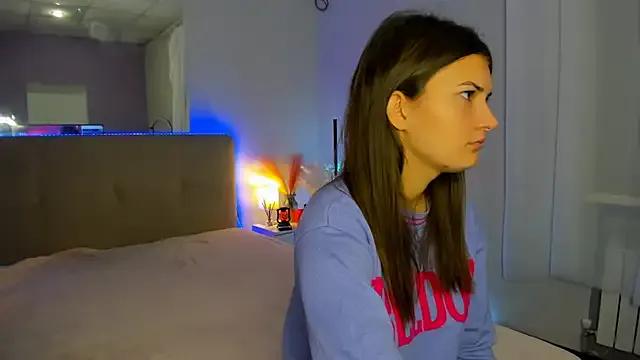 Freechat Laura_Leee on StripChat