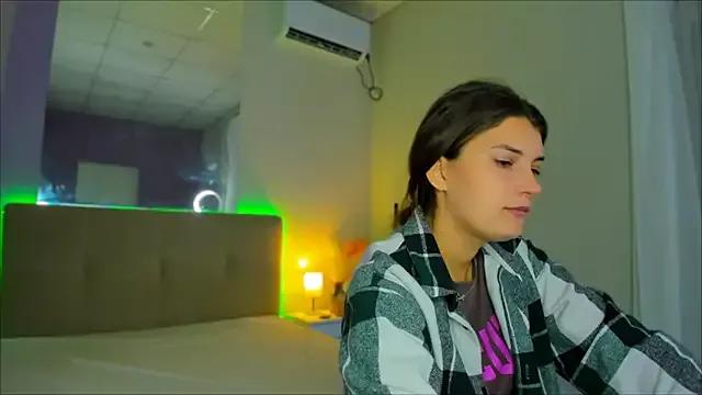 Freechat Laura_Leee on StripChat