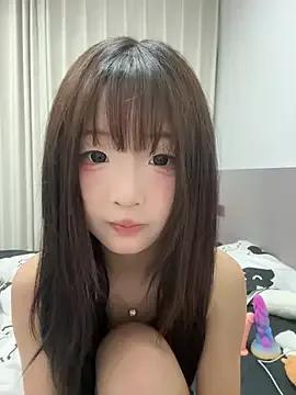 Freechat lelebaybay888 on StripChat