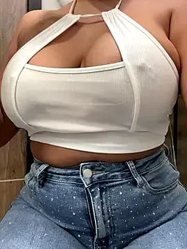 Liiaa — Take off the overall 