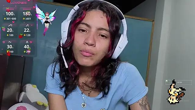 Freechat Lovelyamyy on StripChat