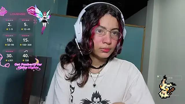 Freechat Lovelyamyy on StripChat