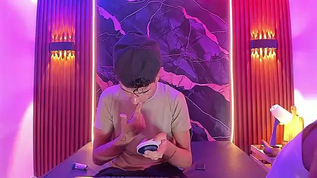 Freechat Lucky_boys__X on StripChat